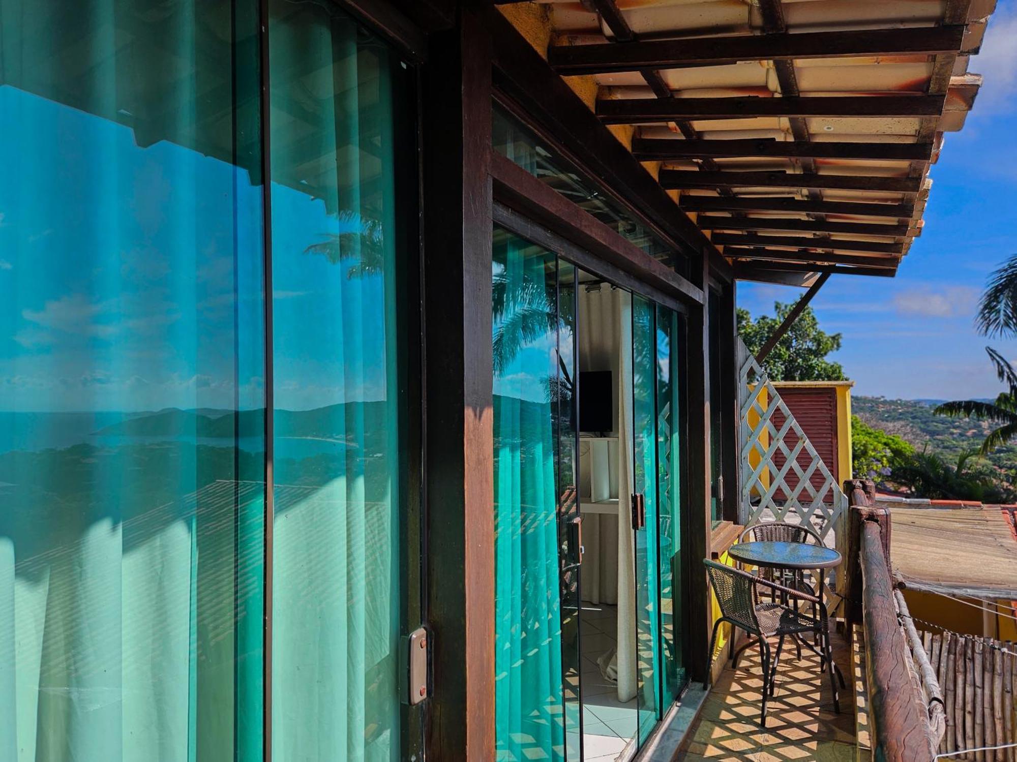Bella Vista Ocean View Hotel Búzios Kültér fotó A glass house in the Philippines